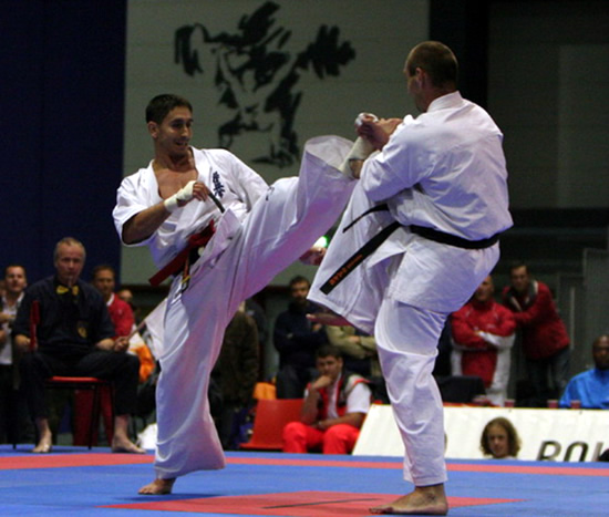 Sensei Lucian GOGONEL, Champion du Monde de Karaté Kyokushinkai par catégorie en 2005