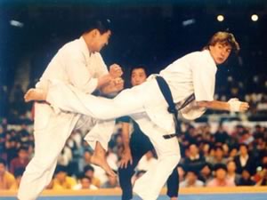 Peter Smit aux championnats du monde de Kyokushinkai en 1987