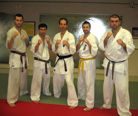 Sylvain MOREL, Olivier NGUYEN, Senpai Joannes De KOSTER, Jérôme MOREAUX et Mihaly BANYAI du Ryuko Dojo