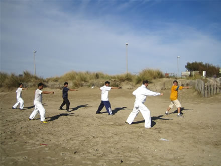 Entraînement au taikyoku kata sono ichi