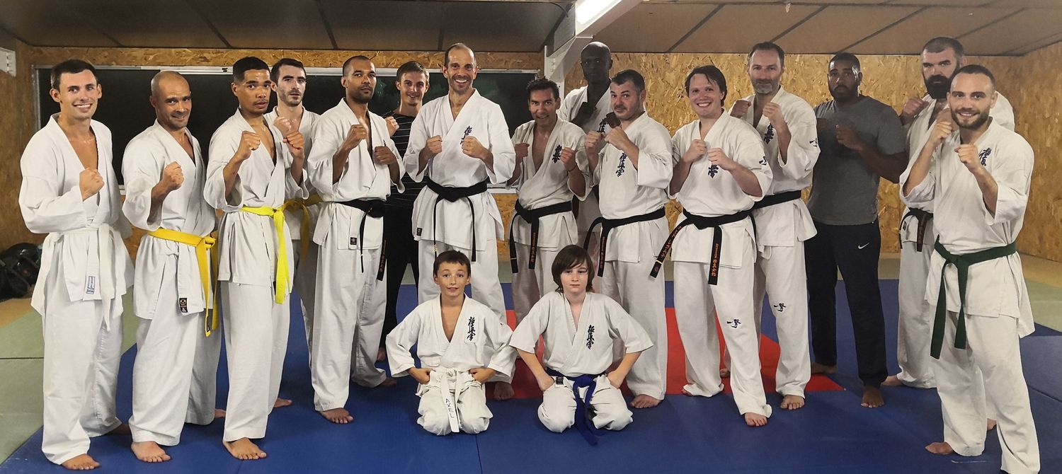 Photo de groupe du Ryuko Dojo saison 2019 / 2020